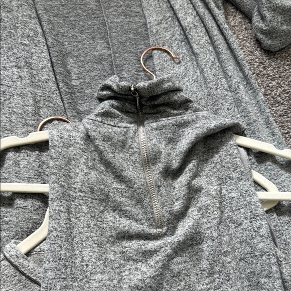 Gray Knit Cardigan and Top Set WHBM Cozy Tunic Set - Picture 5 of 5